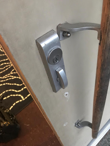 Locksmith «Zip Locksmith», reviews and photos, 35400 Pacific Hwy S, Federal Way, WA 98003, USA