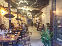 Atmosphère du Restaurant coréen 한우 Hanwoo Haussmann à Paris - n°14