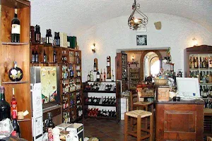 Enoteca Le Petit Tonneau image