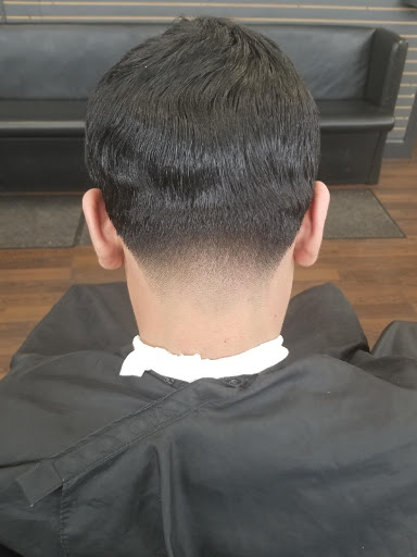 Barber Shop «The Final Touch Barber Shop», reviews and photos, 23 E 4th St, Bethlehem, PA 18015, USA