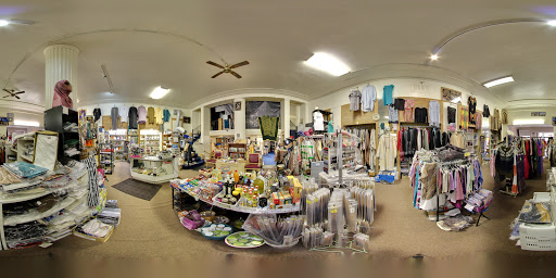 Book Store «Hilal Books & Imports», reviews and photos, 6541 Woodward Ave, Detroit, MI 48202, USA