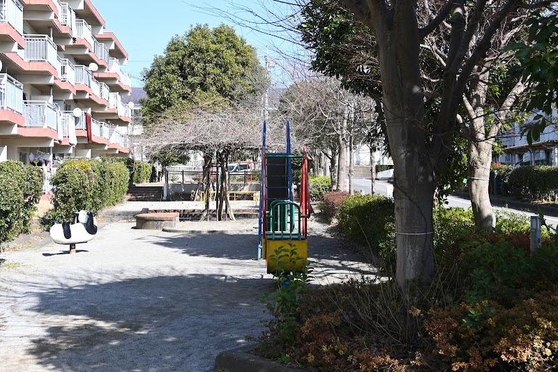 小倉県営住宅公園