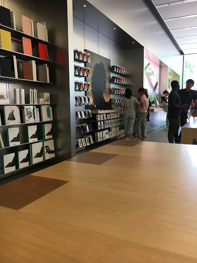 Computer Store «Apple New Haven», reviews and photos, 65 Broadway, New Haven, CT 06511, USA