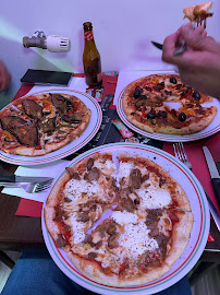 Plats et boissons du Pizzeria Divina Pizza à La Mure - n°8