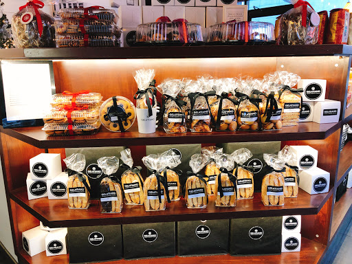 Ice Cream Shop «Gelatiamo», reviews and photos, 1400 3rd Ave, Seattle, WA 98101, USA