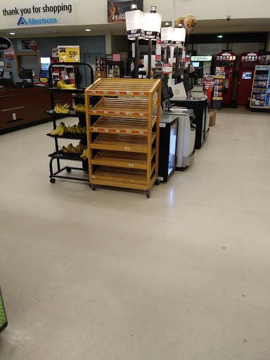 Grocery Store «Albertsons», reviews and photos, 20 26th St E, Williston, ND 58801, USA