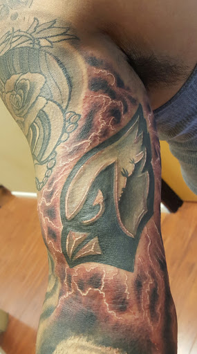 Tattoo Shop «Sacred Society Tattoo», reviews and photos, 2095 N Dobson Rd #6, Chandler, AZ 85224, USA