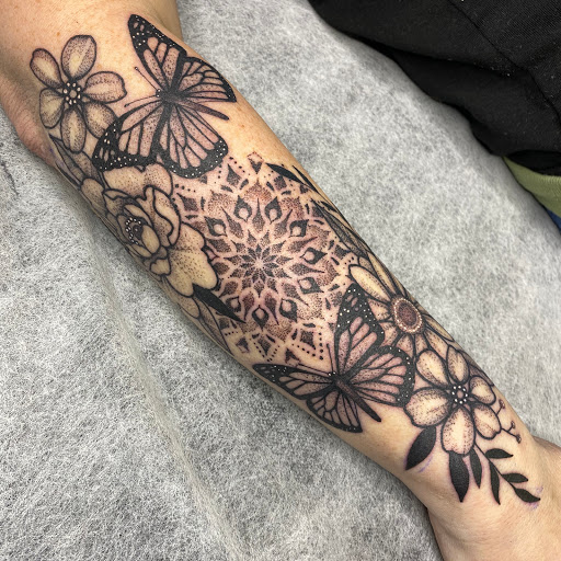 Explore lsu tattoo ideas, creative tattoo ideas in Savannah, available at tattoos by delan