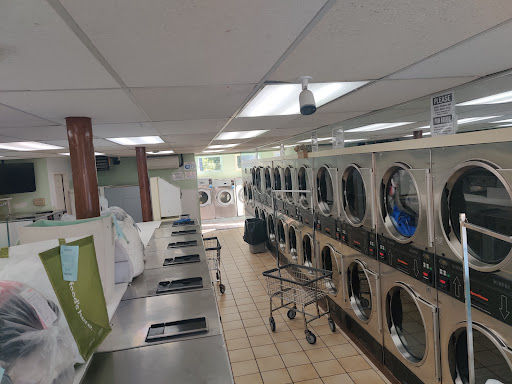 Bubble & Squeak Laundromat