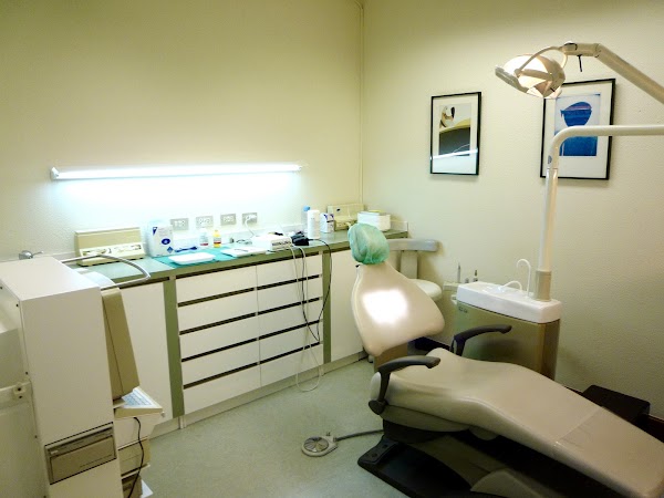 Clínica Dental Bárcena Roji Leopoldo