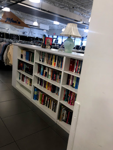 Thrift Store «Goodwill», reviews and photos, 4410 W 16th Ave, Hialeah, FL 33012, USA