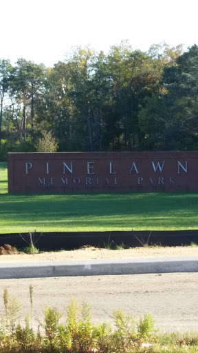 Memorial Park «Pinelawn Memorial Park and Garden Mausoleums», reviews and photos, 2030 Wellwood Ave, Farmingdale, NY 11735, USA