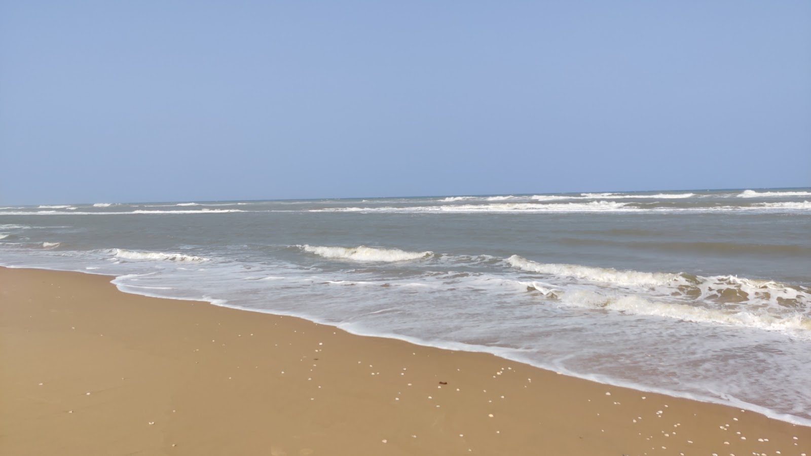 Fotografie cu Sonpur Beach zonele de facilități