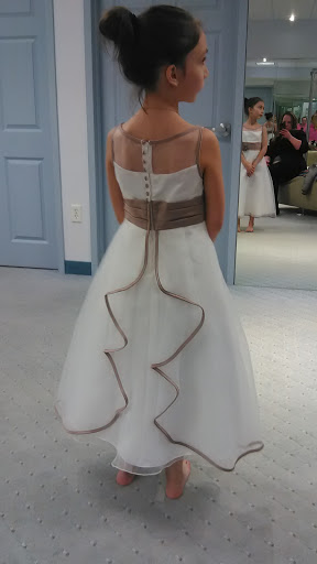 Bridal Shop «Alfred Angelo Bridal», reviews and photos, 3763 28th St SE b, Grand Rapids, MI 49512, USA