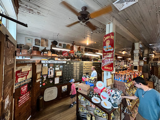 General Store «Mast Store Annex», reviews and photos, 2918 Broadstone Rd, Banner Elk, NC 28604, USA