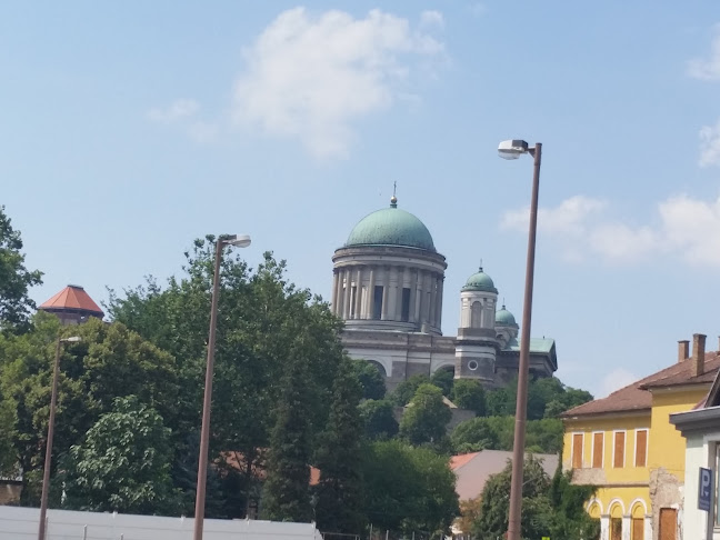 Esztergom, Bajcsy-Zsilinszky út 9, 2500 Magyarország