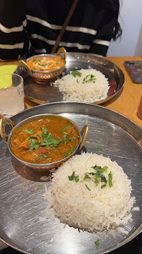 Poulet tikka masala du Restaurant sud-indien Raasa Indian street food à Paris - n°12