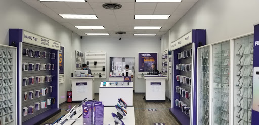 Cell Phone Store «MetroPCS Authorized Dealer», reviews and photos, 5011 Columbia Pike, Arlington, VA 22204, USA