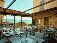 Atmosphère du Restaurant La Ponche à Saint-Tropez - n°1
