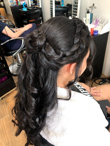 Beauty Salon «Punta Cana Beauty Salon», reviews and photos, 1418 Cortelyou Rd, Brooklyn, NY 11226, USA