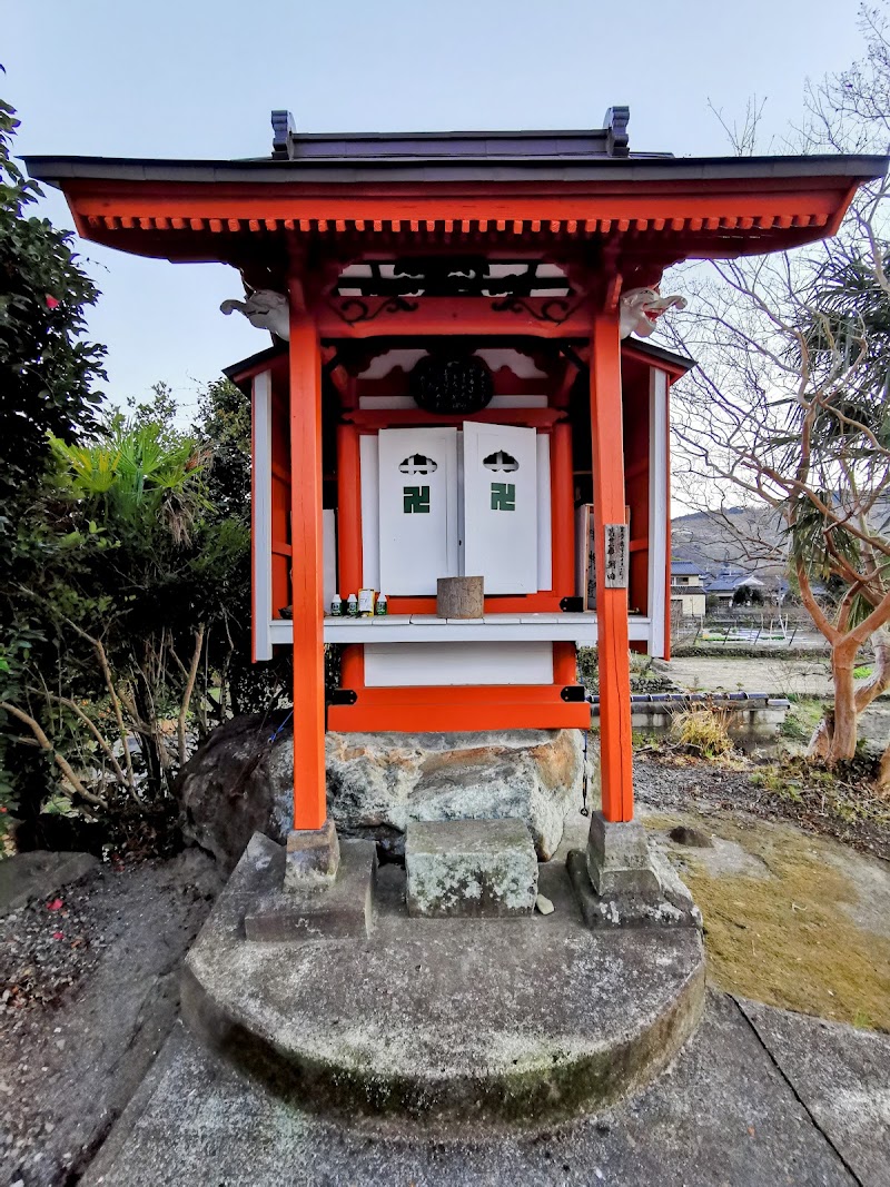 椿山神社
