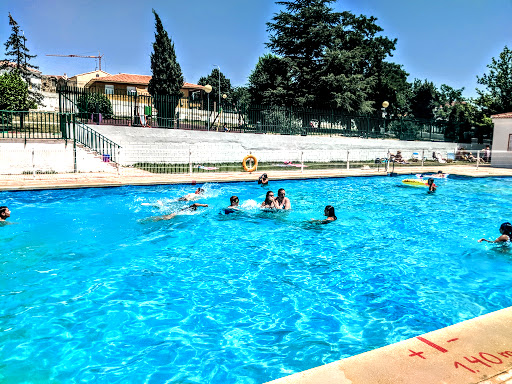 Piscina Pública Municipal de Talayuelas. en Talayuelas, Cuenca