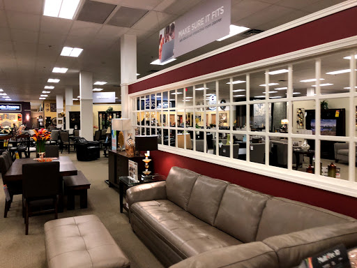 Furniture Store «Raymour & Flanigan Furniture and Mattress Store», reviews and photos, 95 Sunrise Hwy, Patchogue, NY 11772, USA