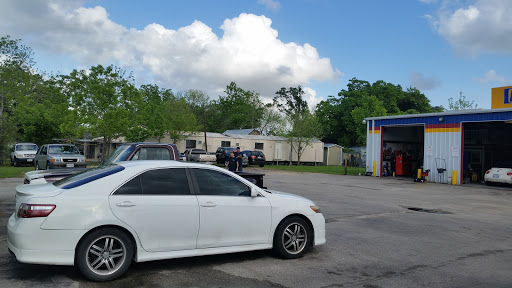 Auto Repair Shop «Martinez Complete Auto Service», reviews and photos, 14502 Eagle Pass St, Houston, TX 77015, USA