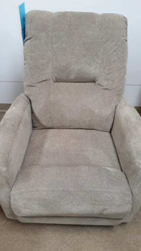 Furniture Store «Robert Miller & Son Furniture and Sleep Center», reviews and photos, 1540 E Blvd St, Kokomo, IN 46902, USA