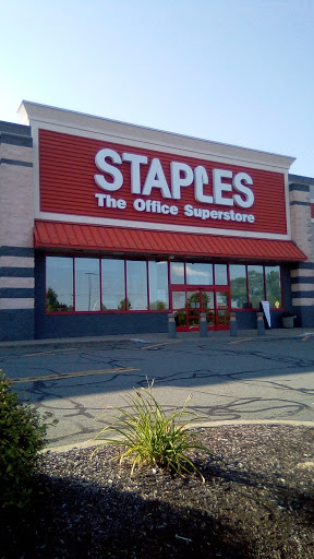 Office Supply Store «Staples», reviews and photos, 470 NY-211, Middletown, NY 10940, USA