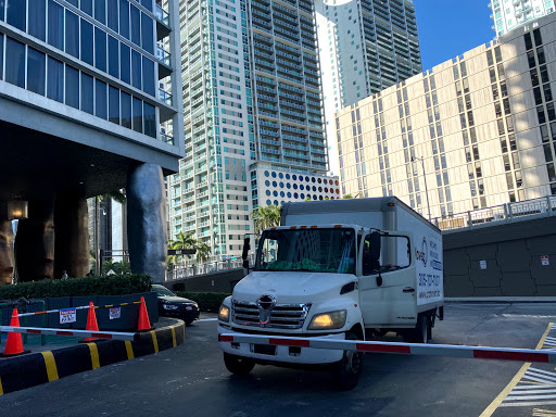 Moving Company «Pro Miami Movers», reviews and photos, 475 Brickell Ave, Miami, FL 33131, USA