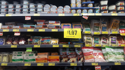 Supermarket «Grocery Outlet Bargain Market», reviews and photos, 14800 SE Sunnyside Rd, Happy Valley, OR 97015, USA