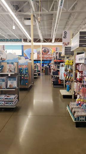 Pet Supply Store «PetSmart», reviews and photos, 2389 Taylor Park Dr, Reynoldsburg, OH 43068, USA