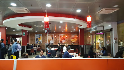 Burger King - Piazza Duca d,Aosta, 1, 20124 Milano MI, Italy