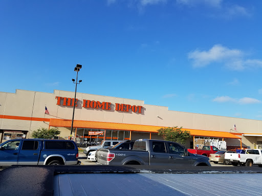 Home Improvement Store «The Home Depot», reviews and photos, 2104 E Independence St, Springfield, MO 65804, USA