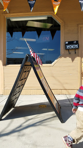 Cell Phone Store «Upstate Cellular Schenectady», reviews and photos, 151 Erie Blvd, Schenectady, NY 12305, USA