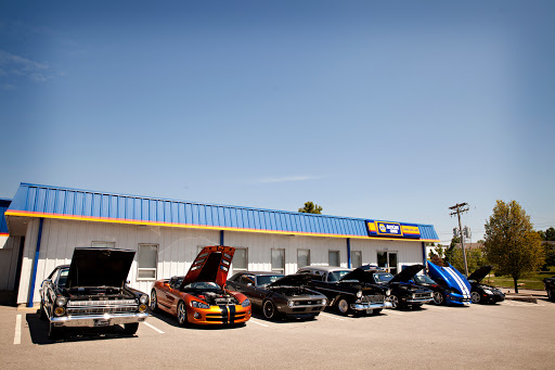 Auto Repair Shop «Sparks Tire & Auto», reviews and photos, 1665 Scherer Pkwy, St Charles, MO 63303, USA