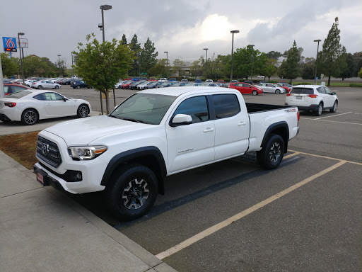 Toyota Dealer «Toyota Vacaville», reviews and photos, 500 Orange Dr, Vacaville, CA 95687, USA
