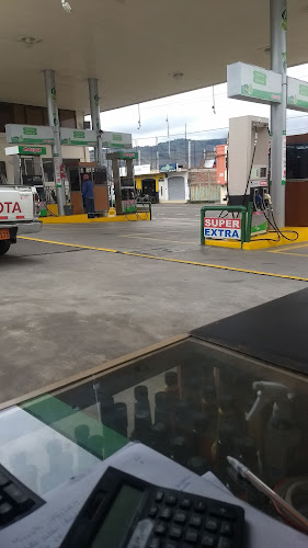 Gasolinera Panamericana - Pelileo