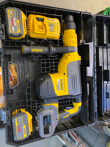 Pawn Shop «L a Pawn Shop», reviews and photos, 6215 Bells Ferry Rd, Acworth, GA 30102, USA