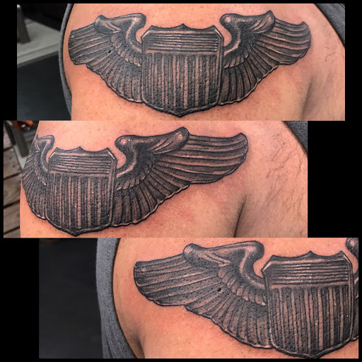 Tattoo Shop «Fox Tattoo Parlor & Gallery», reviews and photos, 3045-B SE 3rd Ave, Ocala, FL 34471, USA