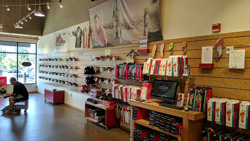 Shoe Store «New Balance», reviews and photos, 4313 Dearborn Cir, Mt Laurel, NJ 08054, USA