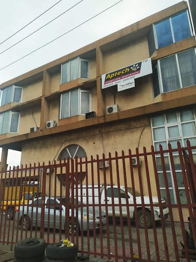 Aptech Computer Education, 2nd floor, 1 Teslim Balogun St, Surulere, Lagos, Nigeria, Public School, state Lagos