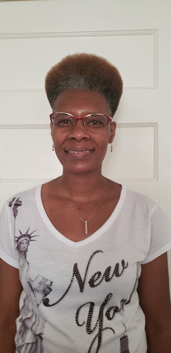 Barber Shop «Los Primos Barber Shop», reviews and photos, 2066 Park St, Hartford, CT 06106, USA