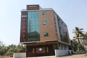 Hotel Geeta Palace image