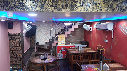 sanskaar Restaurant and cafe - VW2P+CPJ, DM Compound Colony, Kaiserbagh Officer,s Colony, Qaisar Bagh, Lucknow, Uttar Pradesh 226001, India