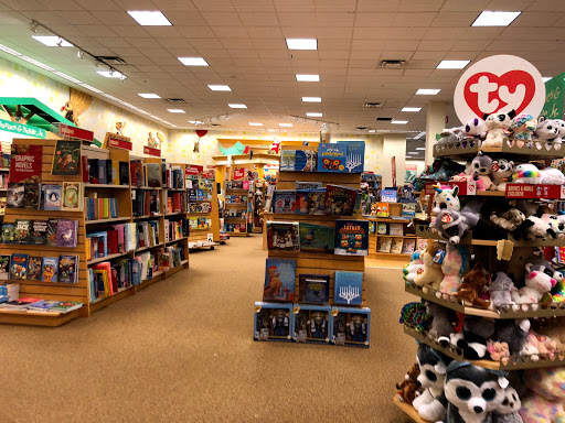 Book Store «Barnes & Noble», reviews and photos, 1 E Towne Mall, Madison, WI 53704, USA