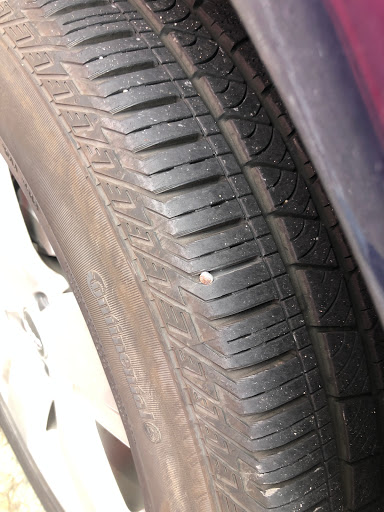 Tire Shop «Les Schwab Tire Center», reviews and photos, 2650 Las Positas Rd, Livermore, CA 94551, USA