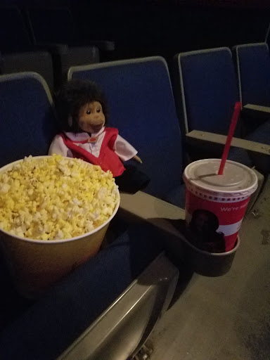 Movie Theater «Regal Cinemas Mashpee Commons 6», reviews and photos, 15 Steeple St, Mashpee, MA 02649, USA