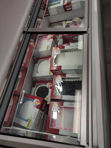 Ice Cream Shop «Carvel», reviews and photos, 4332 Amboy Rd, Staten Island, NY 10312, USA